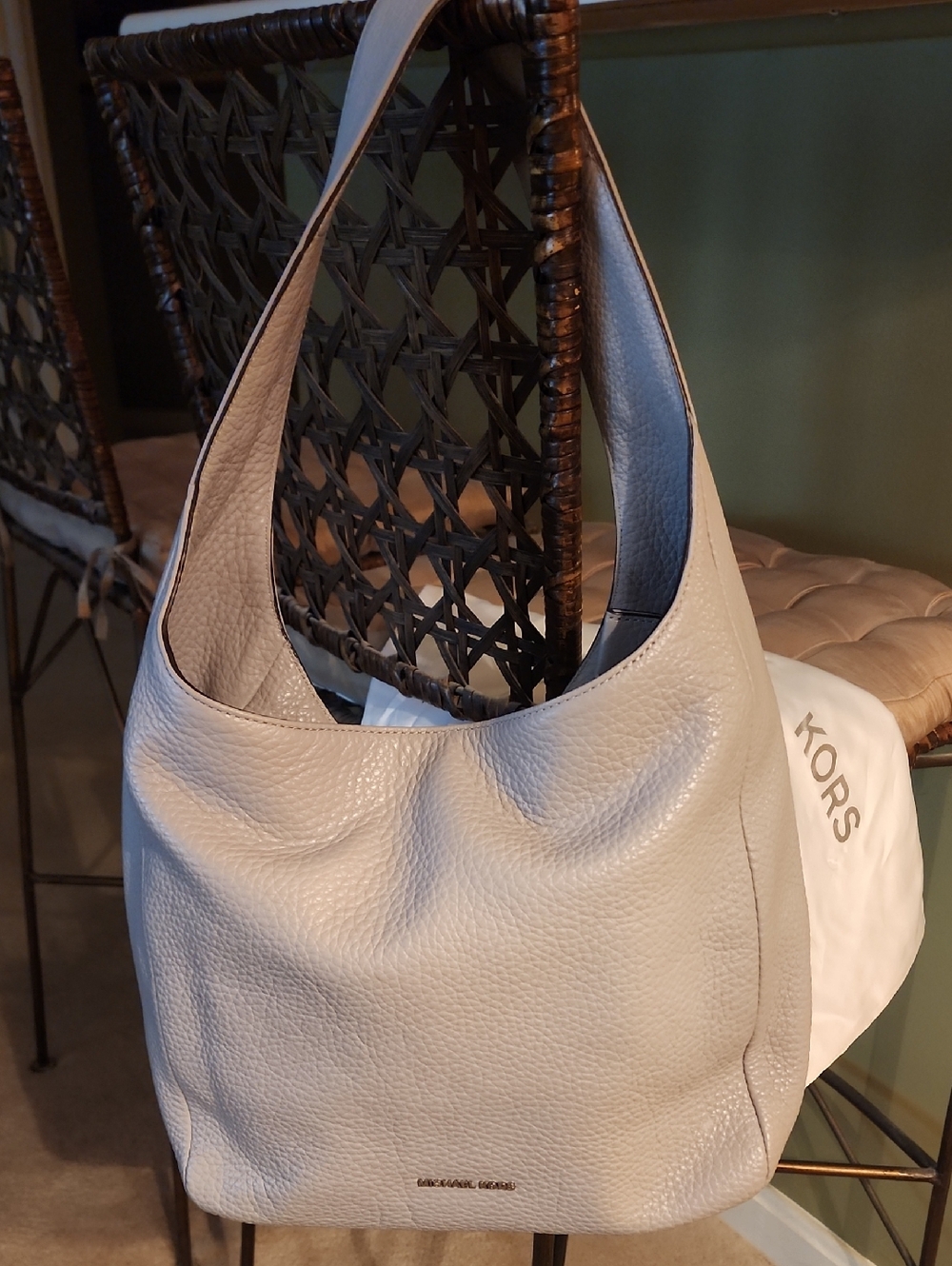 NEW Michael Kors Pebbled Leather Hobo Bag in Light Gray